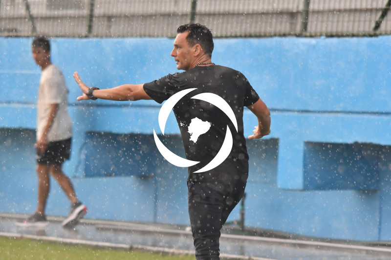 FBL-LIGAPRO-MANTA - BUHOS-J02