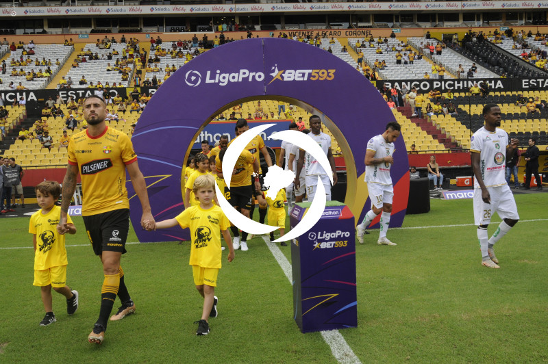 FBL-LIGAPROBET593-BARCELONA-MUSHUCRUNA