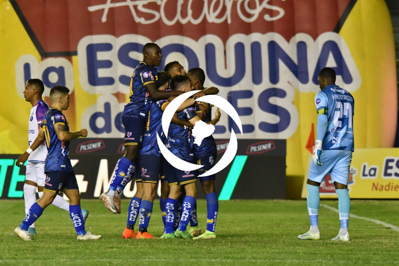 FBL-LIGAPRO-DELFIN-GUALACEO