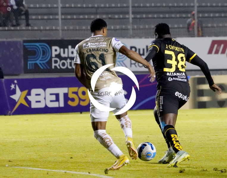 FBL-LIGAPROBET593-AUCAS-ORENSE