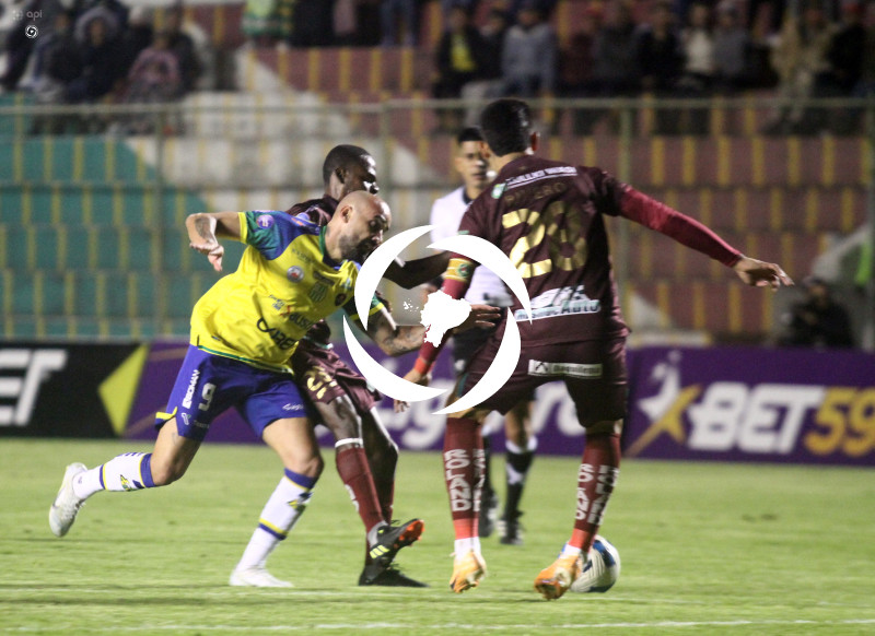 FBL-LIGAPRO-GUALACEO-MUSHUC RUNA