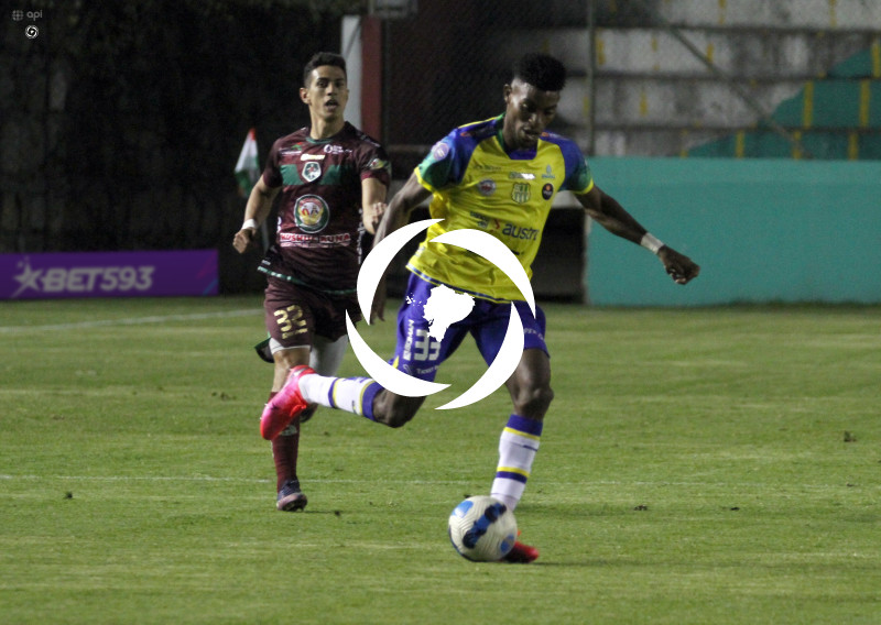 FBL-LIGAPRO-GUALACEO-MUSHUC RUNA