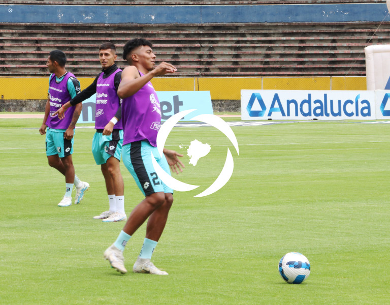 FBL-LIGAPRO-CUMBAYA-TECNICO-UNIVERSITARIO