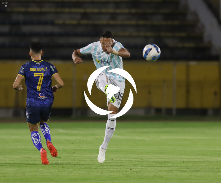 FBL-LIGAPRO-CATOLICA-DELFIN