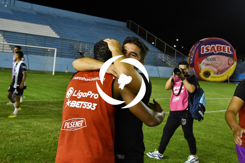 FBL-SERIE B-MANTA-9 DE OCTUBRE