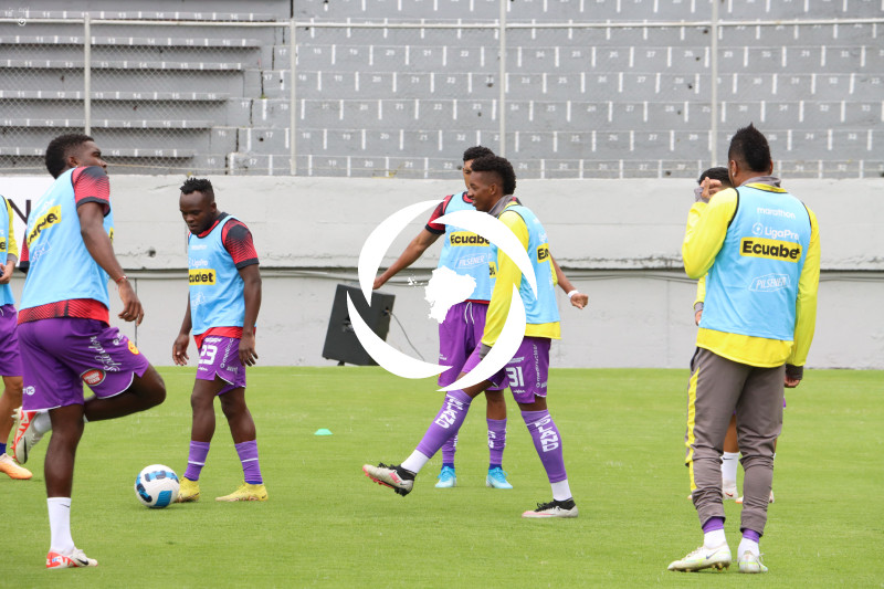 FBL-LIGAPRO-ECUABET-AUCAS-TECNICO-UNIVERSITARIO