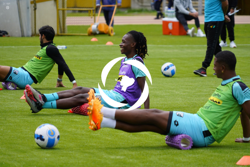 FBL LIGAPRO CUMBAYA MACARA