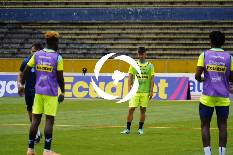 FBL LIGAPRO CUMBAYA MACARA
