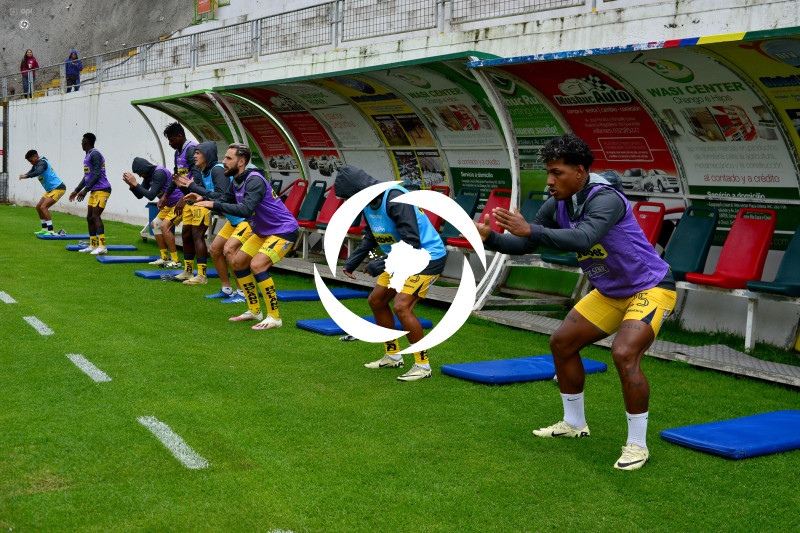 FBL-LIGA PRO ECUABET MUSHUC RUNA DELFIN.