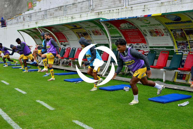 FBL-LIGA PRO ECUABET MUSHUC RUNA DELFIN.