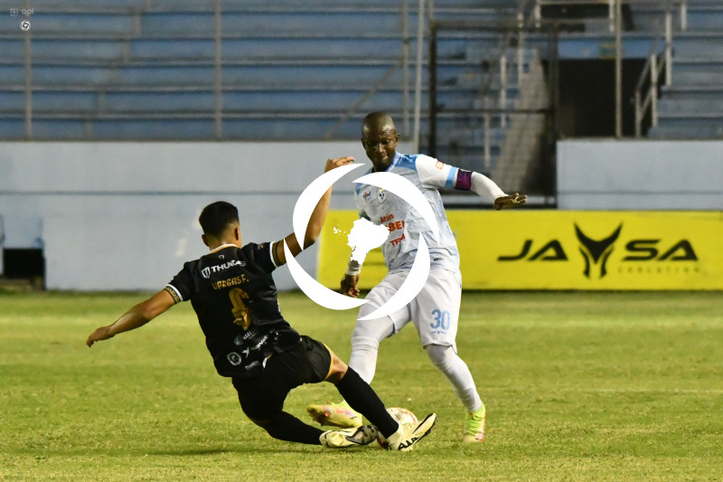 FBL-SERIE B-MANTA-LEONES DEL NORTE