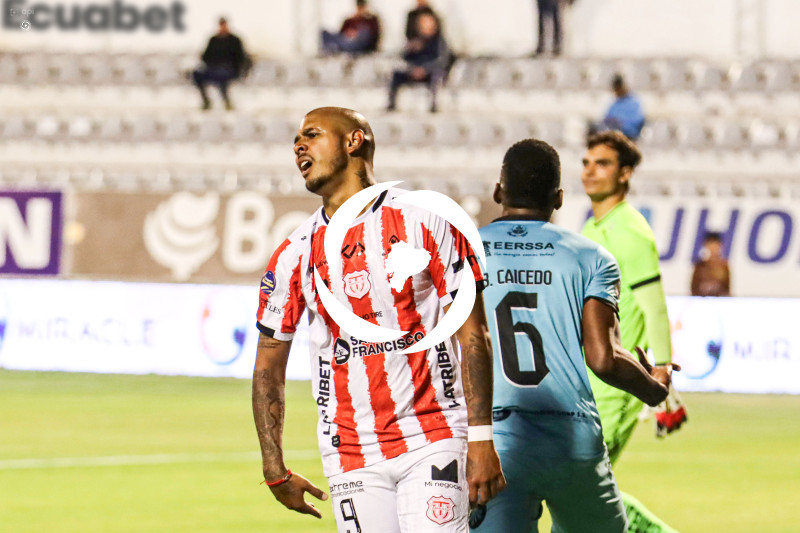 FBL-LIGAPRO-ECUABET-TECNICO-LIBERTAD