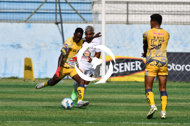 FBL-LIGAPRO-DELFIN-MUSHUC RUNA