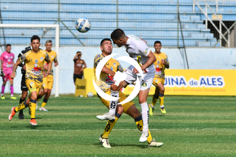 FBL-LIGAPRO-DELFIN-MUSHUC RUNA