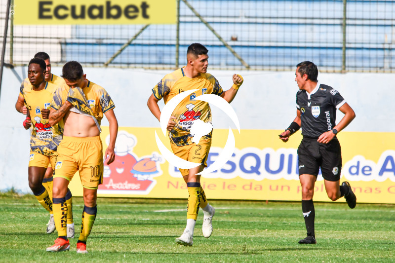 FBL-LIGAPRO-DELFIN-MUSHUC RUNA