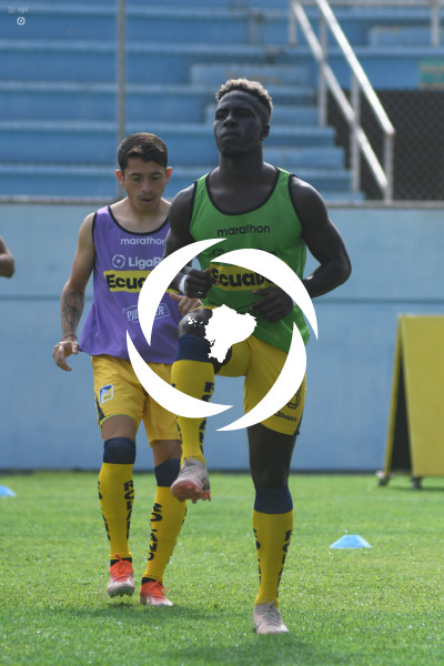 FBL-LIGAPRO-DELFIN-CUMBAYA