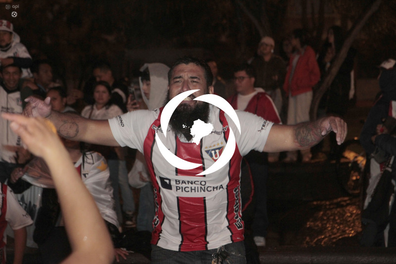 FBL-FESTEJOS-HINCHAS-LIGA-DE-QUITO