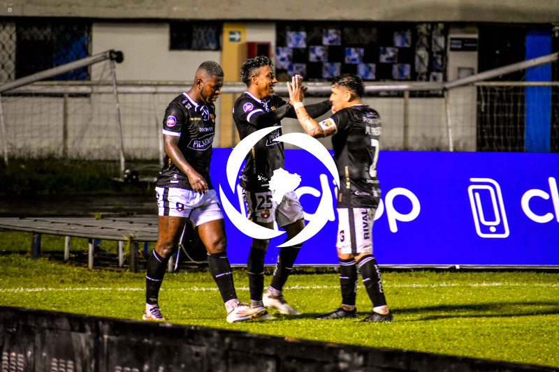 FBL-LP-LIVBERTAD VS BARCELONA