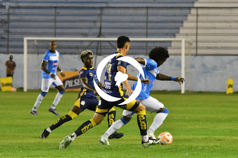 FBL-LIGAPRO-MANTA-DELFIN