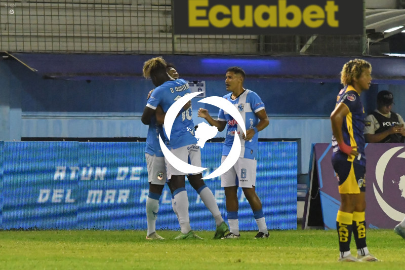 FBL-LIGAPRO-MANTA-DELFIN
