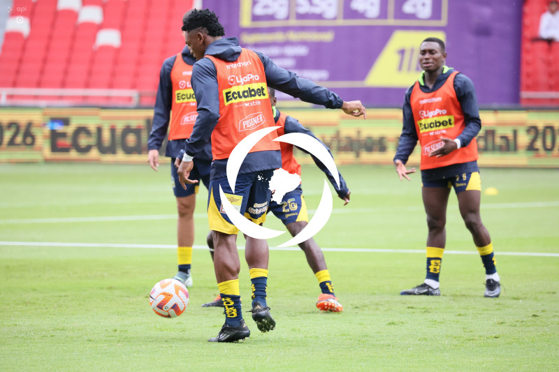 FBL LIGA PRO LIGA DE QUITO VS DELFIN