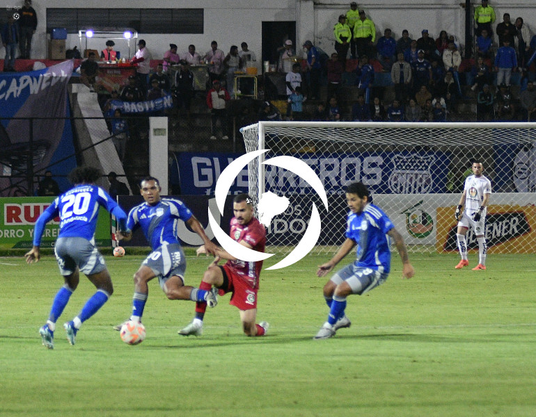 FBL LIGAPRO MUSHUC RUNA EMELEC