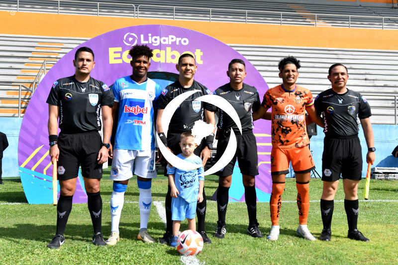 FBL-LIGAPRO-MANTA-LIBERTAD