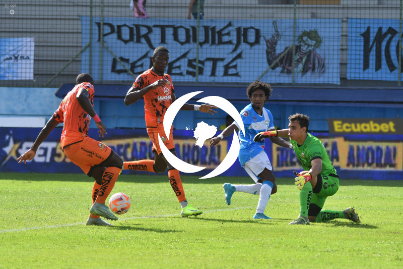FBL-LIGAPRO-MANTA-LIBERTAD