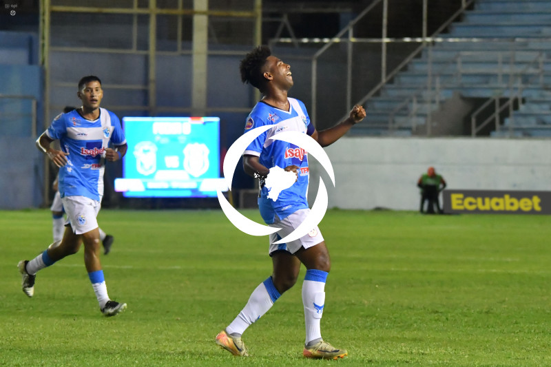 FBL-LIGAPRO-MANTA-TECNICO UNIVERSITARIO