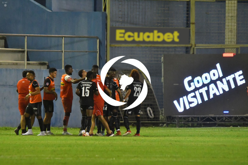 FBL-LIGAPRO-MANTA-TECNICO UNIVERSITARIO