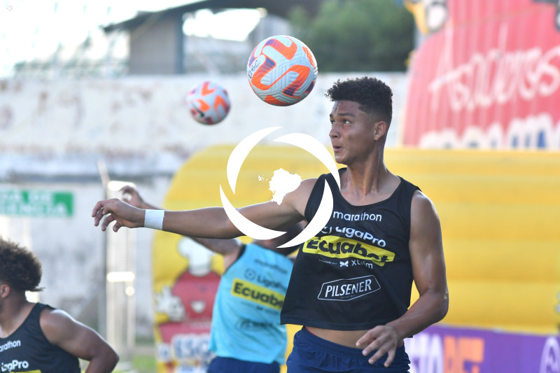 FBL-LIGAPRO-DELFIN-MACARA