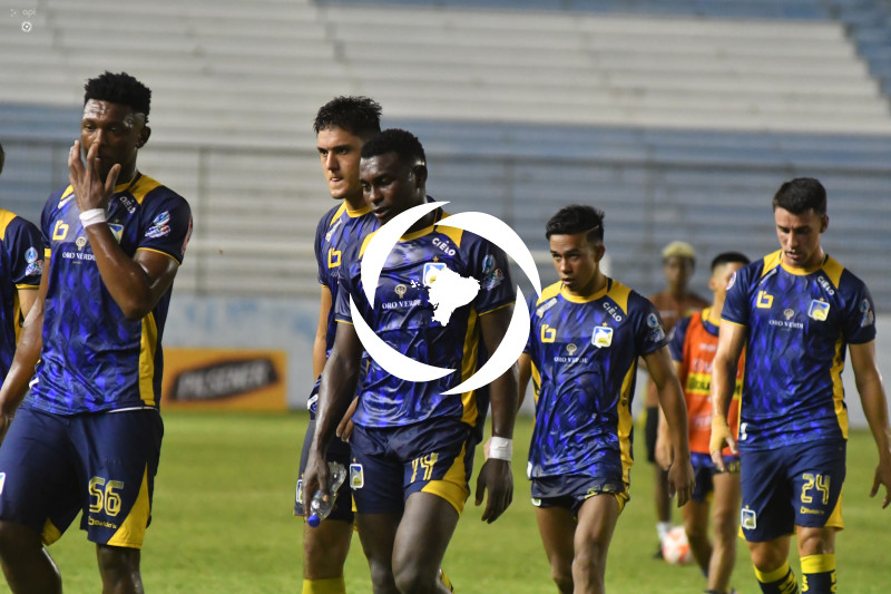 FBL-LIGAPRO-DELFIN-MACARA