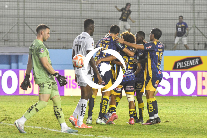 FBL-LIGAPRO-DELFIN-MUSHUC RUNA