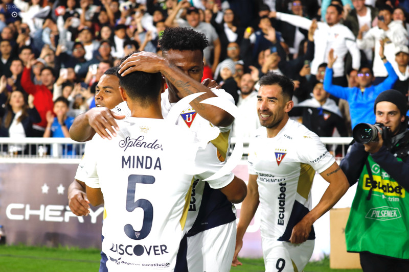 FBL LIGA PRO LDUQ LIGA DE QUITO VS BARCELONA