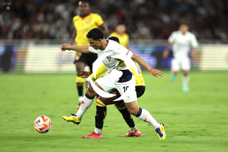 FBL LIGA PRO LDUQ LIGA DE QUITO VS BARCELONA