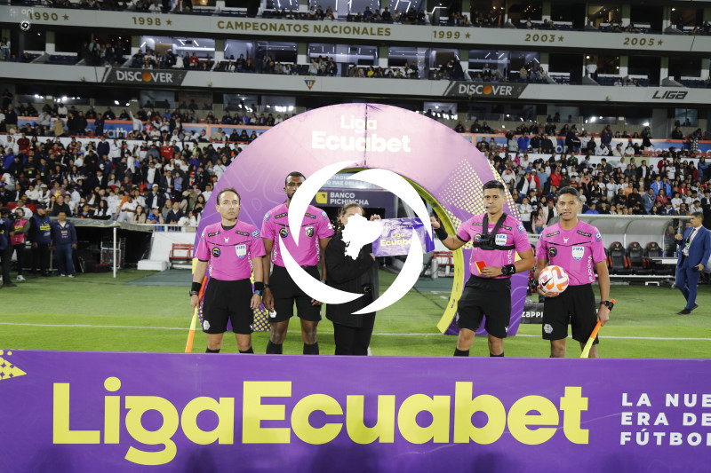 FBL LIGA PRO LDUQ LIGA DE QUITO VS BARCELONA