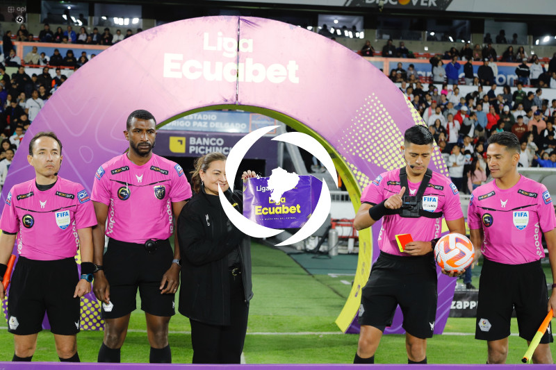 FBL LIGA PRO LDUQ LIGA DE QUITO VS BARCELONA