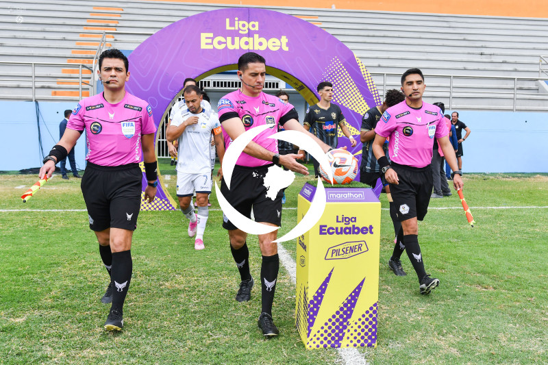FBL-LIGAPRO-DELFIN-MANTA