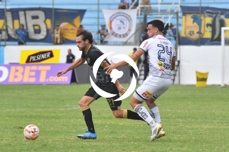 FBL-LIGAPRO-DELFIN-MANTA