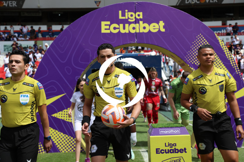 FBL LIGA ECUABET LIGA DE QUITO VS MUSHUC RUNA