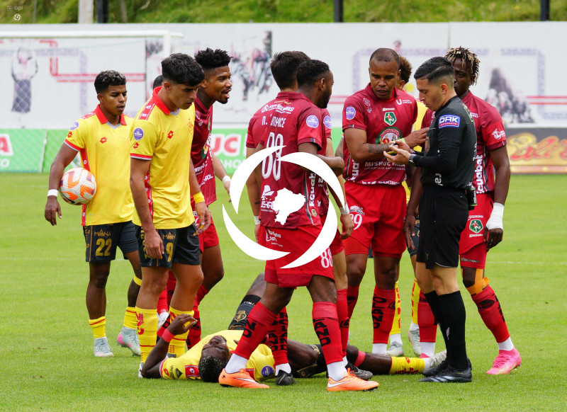 FBL LIGA ECUABET MUSHUC RUNA AUCAS