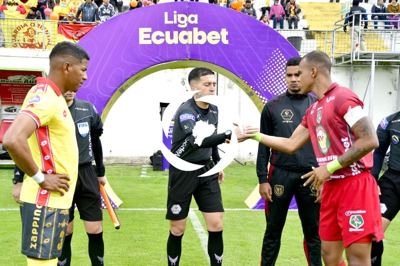FBL LIGA ECUABET MUSHUC RUNA AUCAS