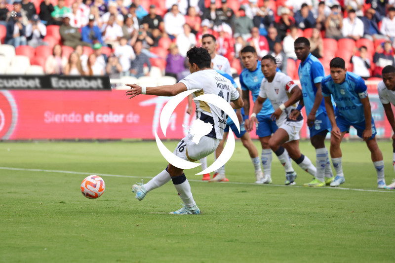 FBL LIGA ECUABET LIGA DE QUITO LDU VS MACARÃ