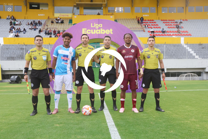 FBL LIGAECUABET VINOTINTO VS MANTA