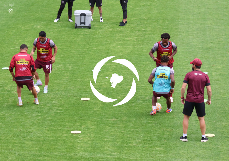 FBL LIGAECUABET VINOTINTO VS MUSHUC RUNA