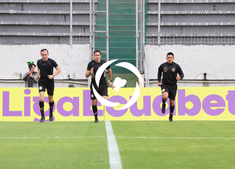 FBL LIGAECUABET VINOTINTO VS MUSHUC RUNA