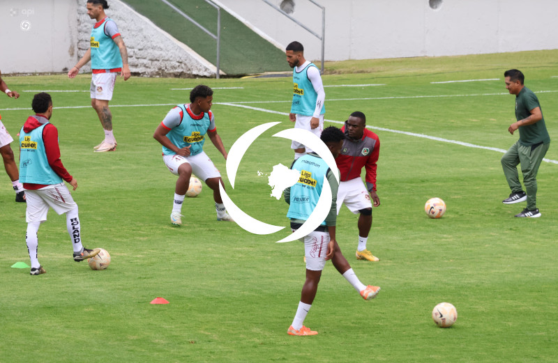 FBL LIGAECUABET VINOTINTO VS MUSHUC RUNA