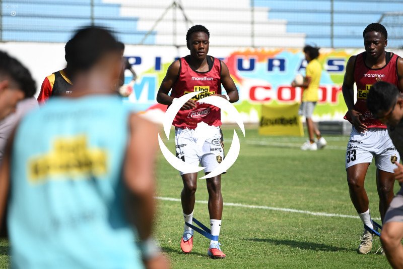 FBL-LIGA ECUABET-DELFIN-AUCAS