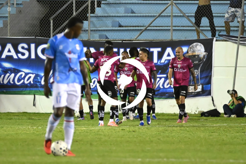 FBL-LIGA ECUABET-MANTA-IDV