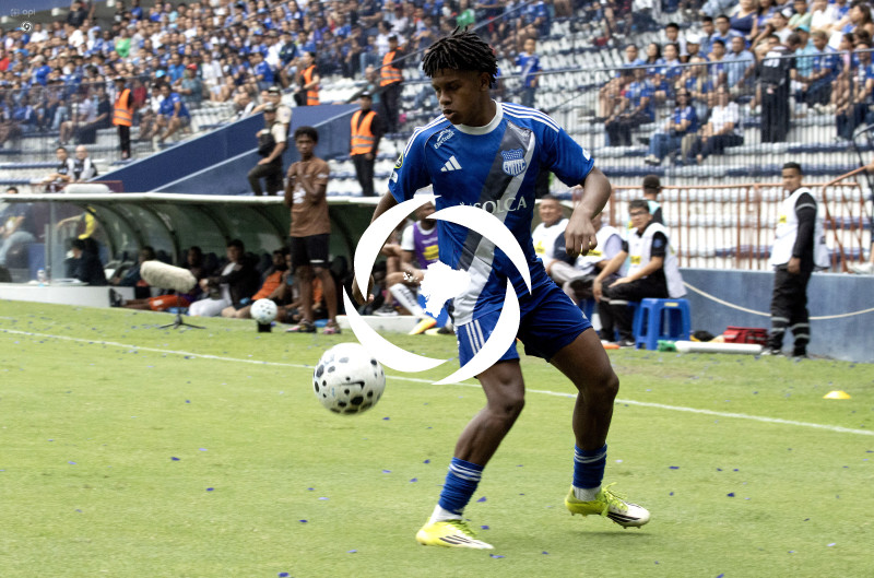 EMELEC VS LIBERTAD